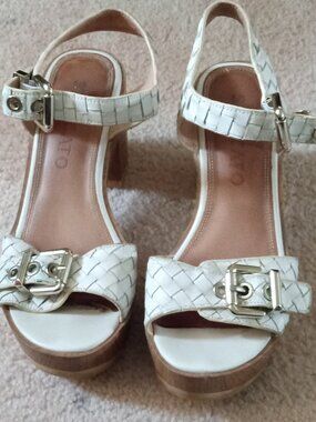 Staccato platform Sandals